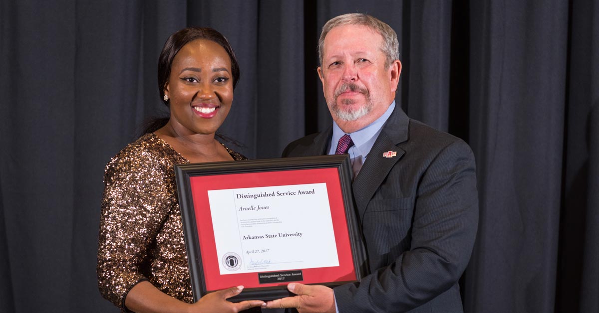 Jones Selected As Distinguished Service Award Winner