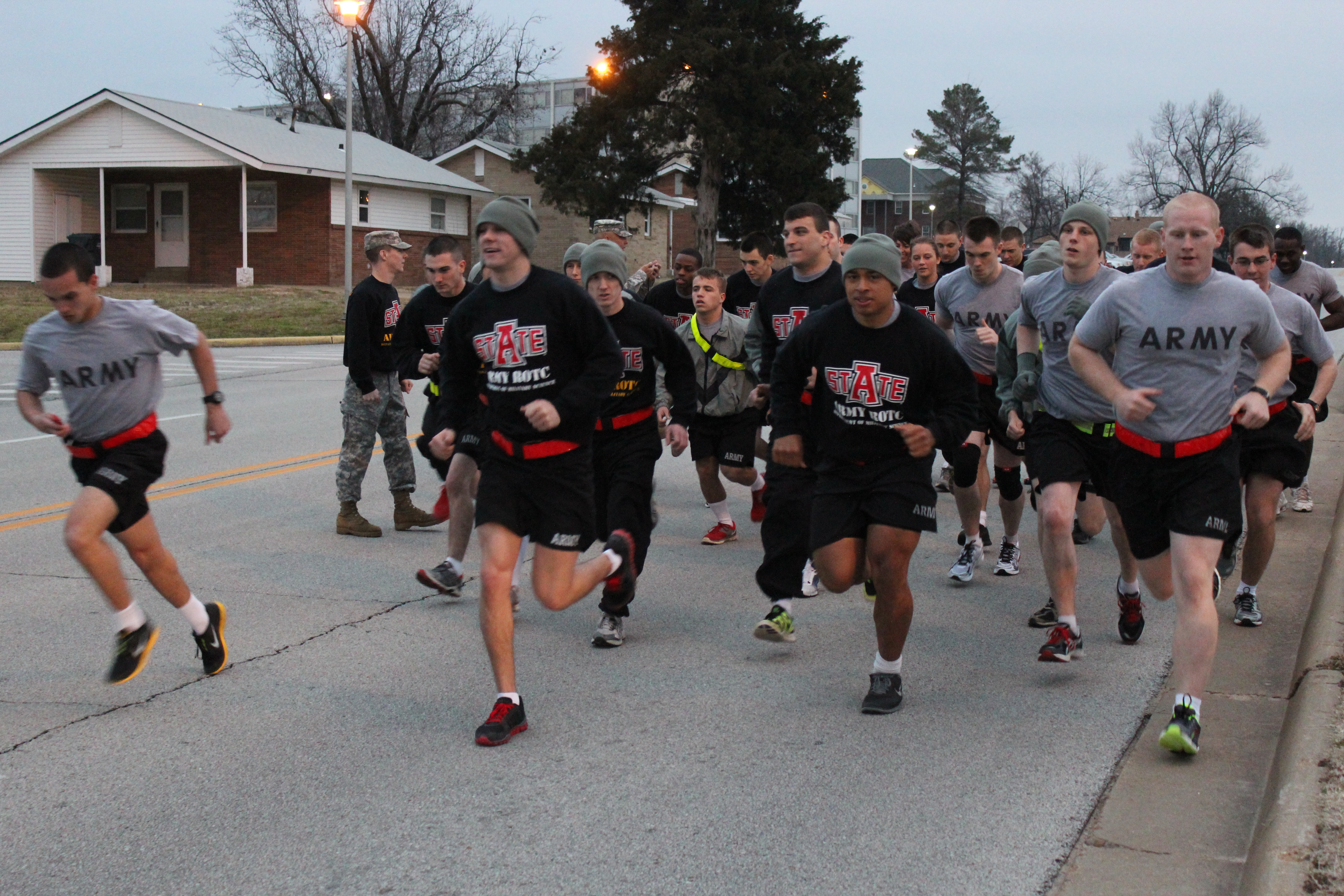ROTC APFT Run ROTC Runners