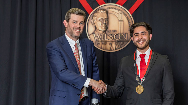 Natan Gomez named 2024 Wilson Award Winner at Arkansas State University