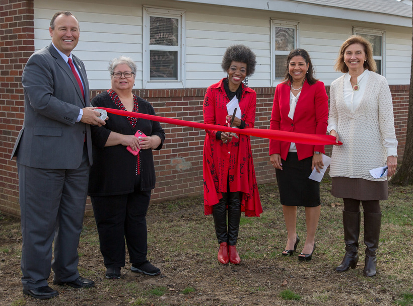 star-ribbon-cut-4_960