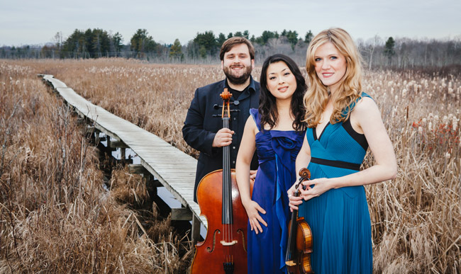 Neave Trio photo by Mark Roemisch