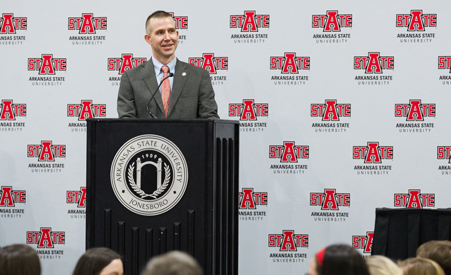 Wes Ward delivers luncheon address