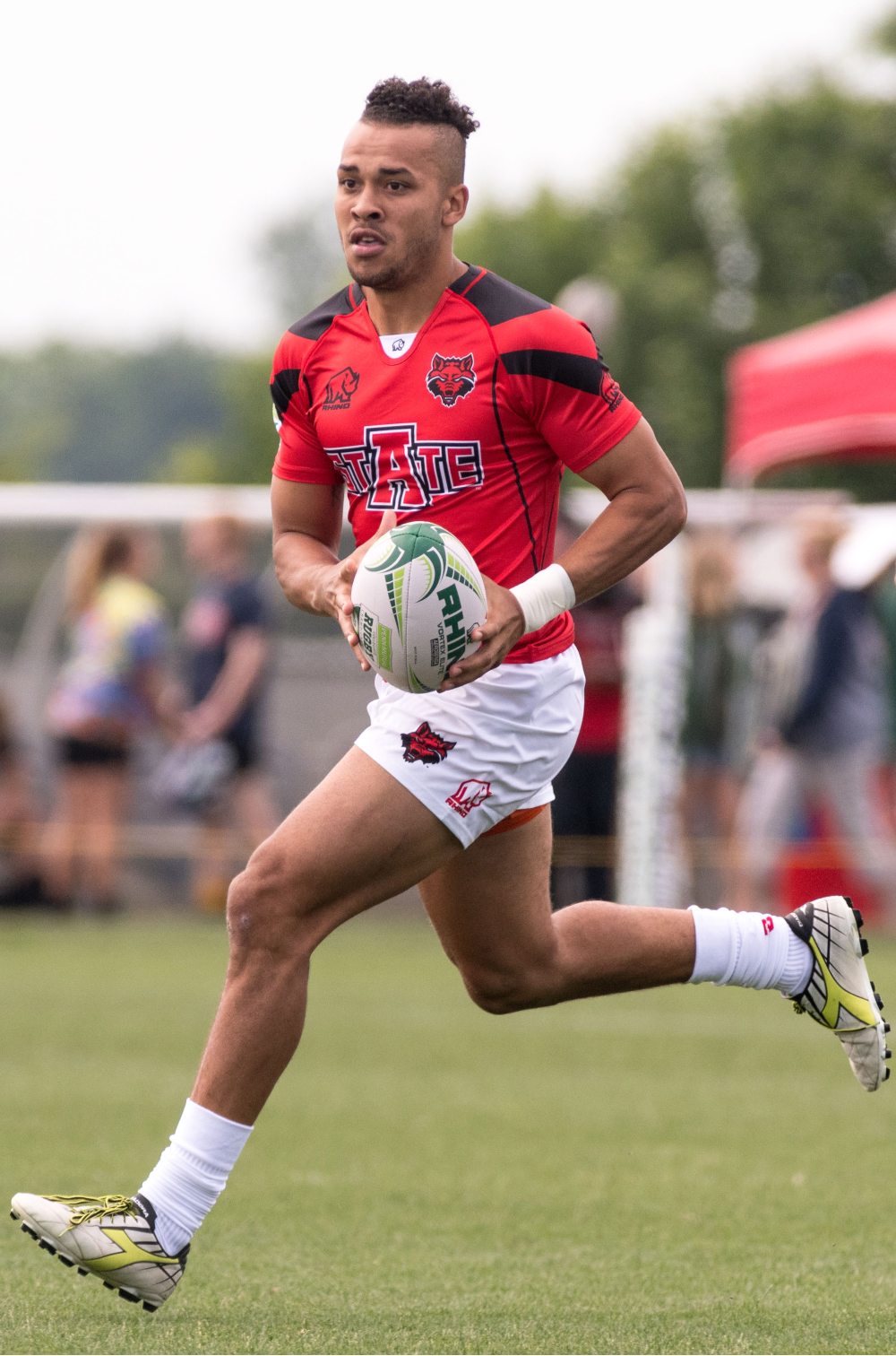 Rugby Closes Undefeated Fall Season With 65-0 Win Over Texas