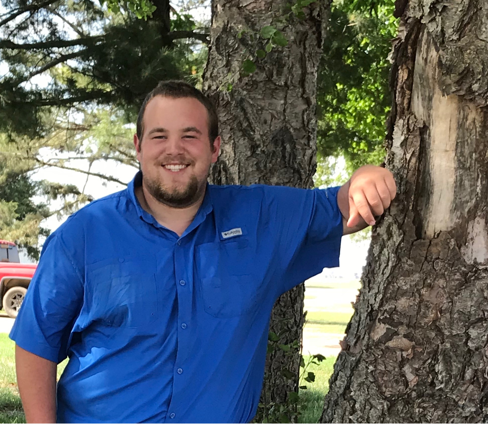 Varner Receives Jim & Betty Sloan Scholarship