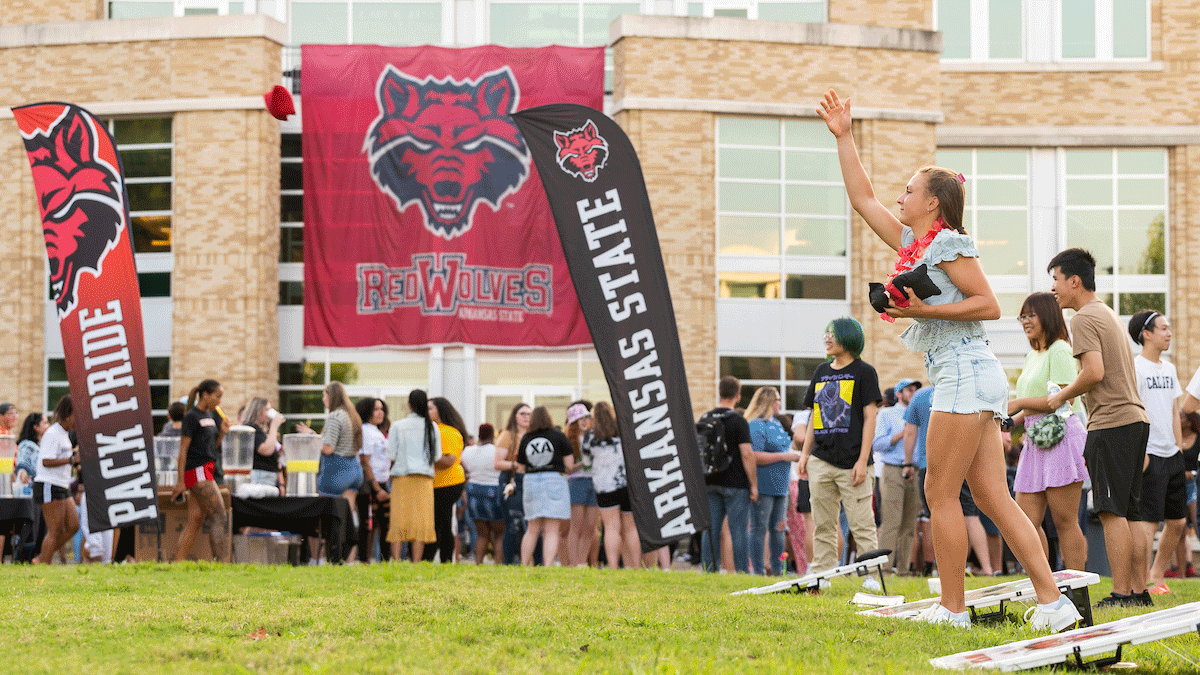 Το Welcome Week 2022 ξεκινά το Σάββατο με το Move-In και το Party with Pack