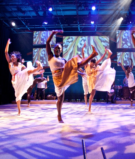 Students Ready for Step Afrika! and Cultural Connect Welcome Week Activities