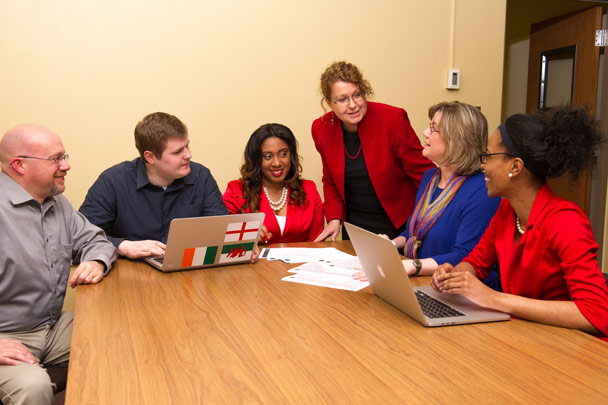 A-State Students Prepare Presentation  To Help Counties Improve E-Government
