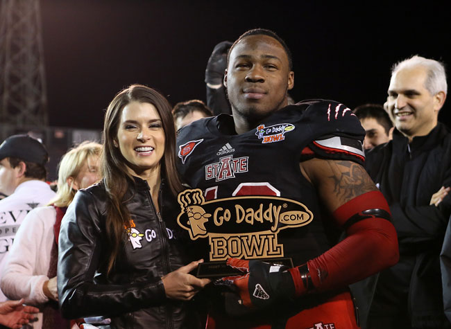 Defensive Player of the Game, Q. Lee with Danica Patrick
