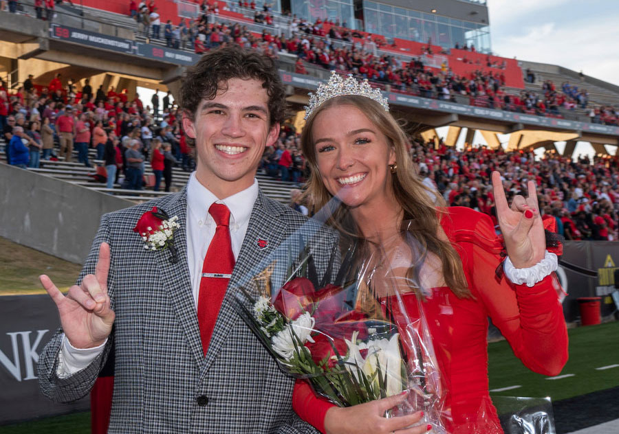 Sedman and Stauffer Selected Homecoming King and Queen