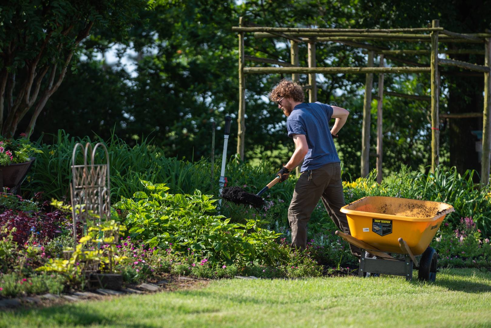 A student working on the University Farm.