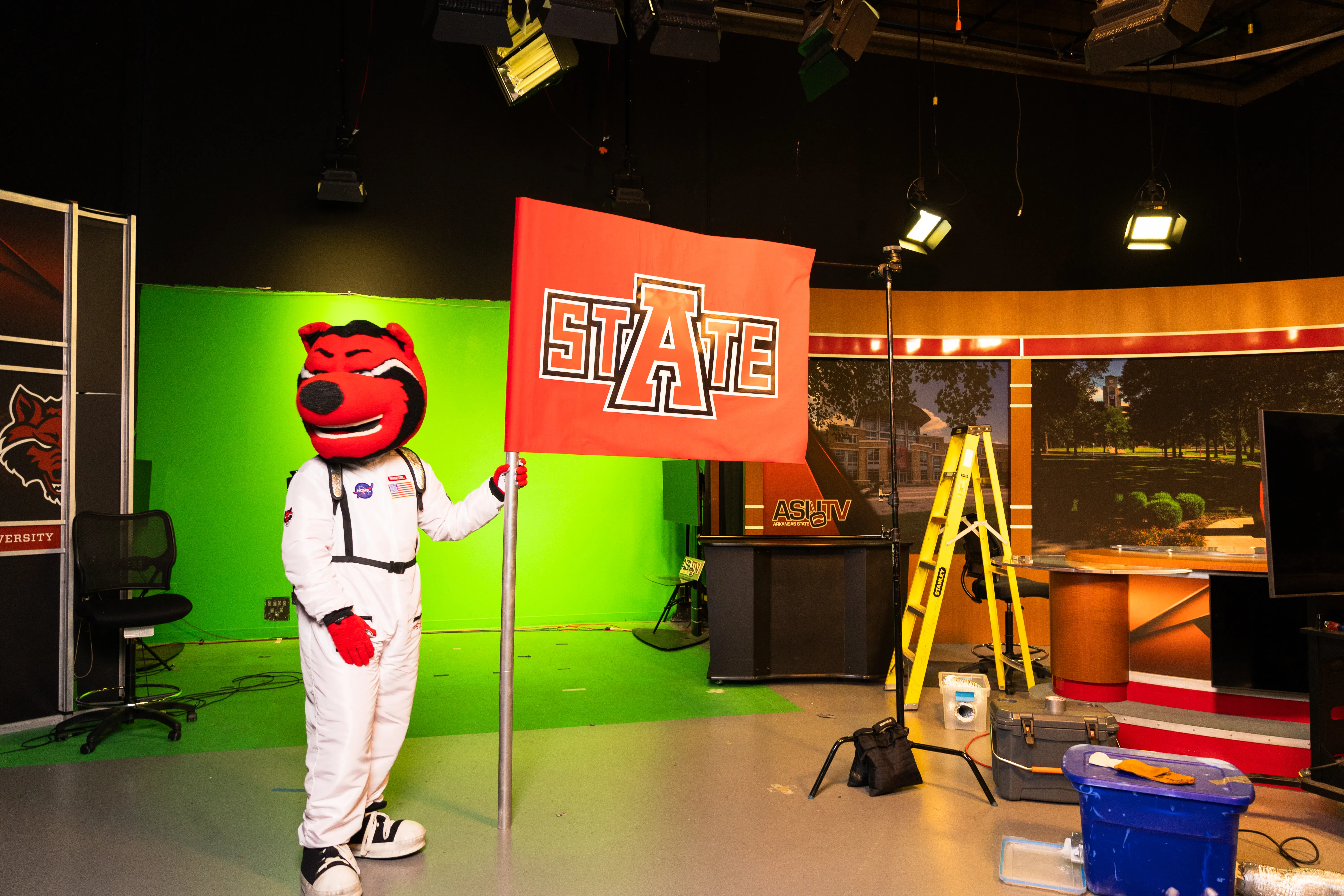 Behind the scenes of a video shoot with our mascot, Howl.