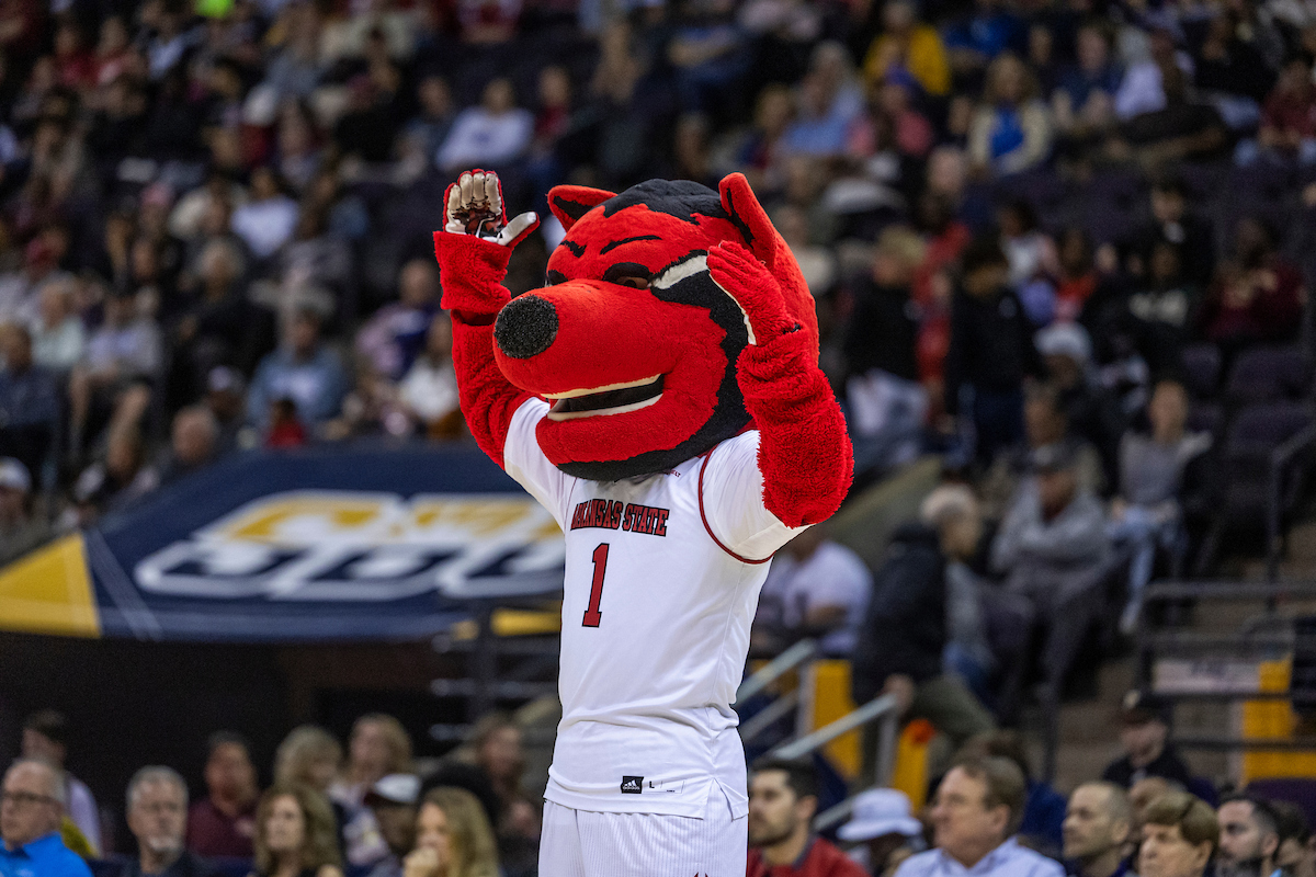 HOWL, A-State’s mascot, hypes the crowd during the SunBelt Conference Tournament.