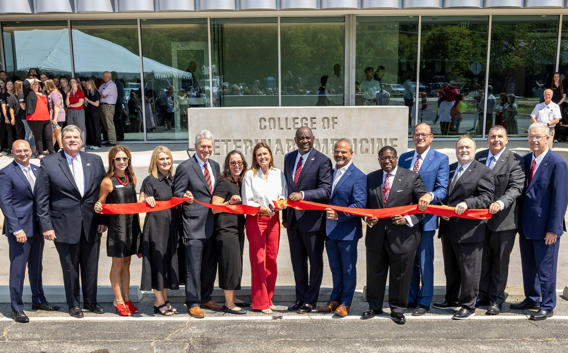 Ribbon-Cutting ceremony at College of Veterinary Medicine