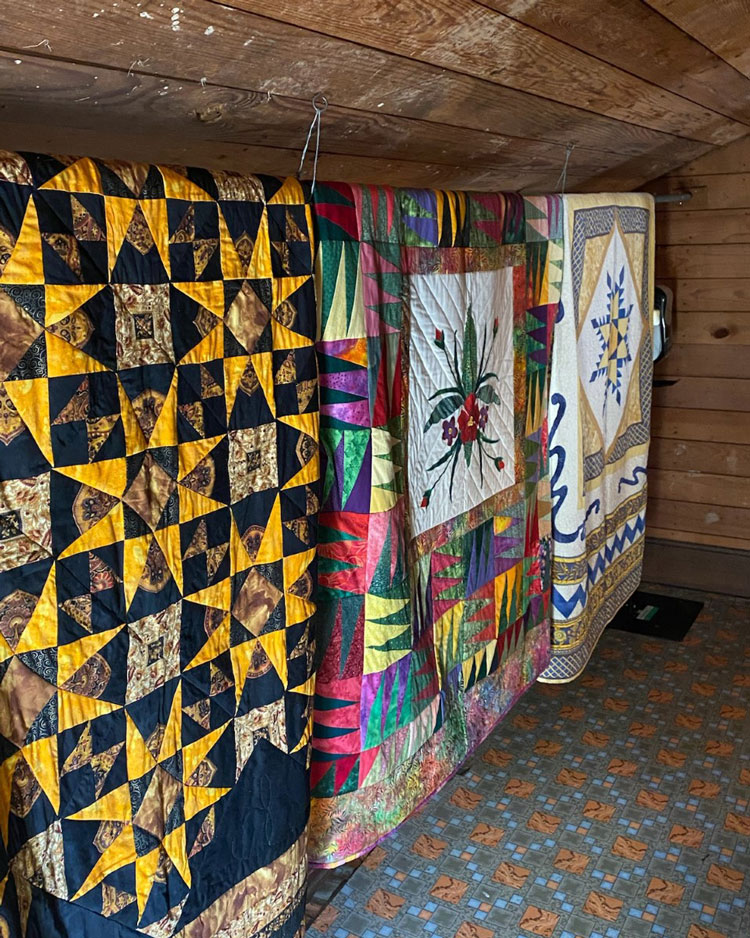 Quilts displayed in Hemingway-Pfeiffer Museum and Educational Center.Quilts displayed at the Hemingway Pfeiffer Museum and Educational Center.