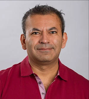 Dr. Fabricio Medina-Bolivar