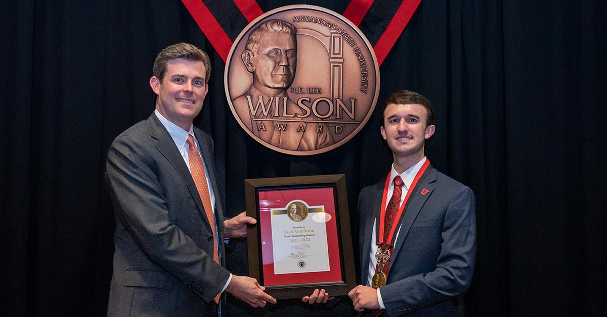 Middleton is Named Winner of Wilson Award at Arkansas State