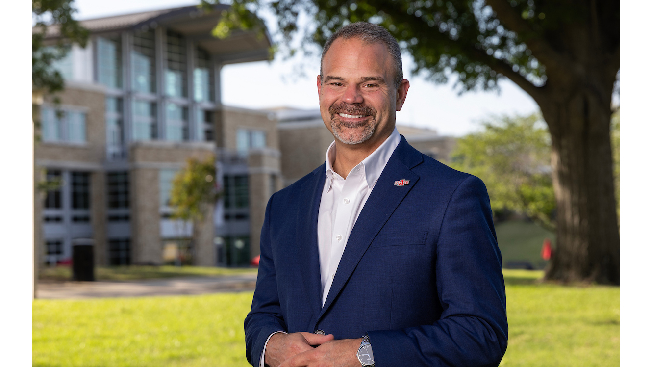 Dr.Todd Shields