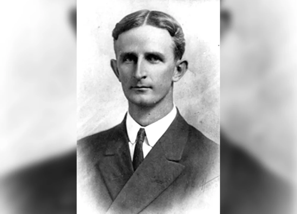 An old photo of Victor Cicero Kays.