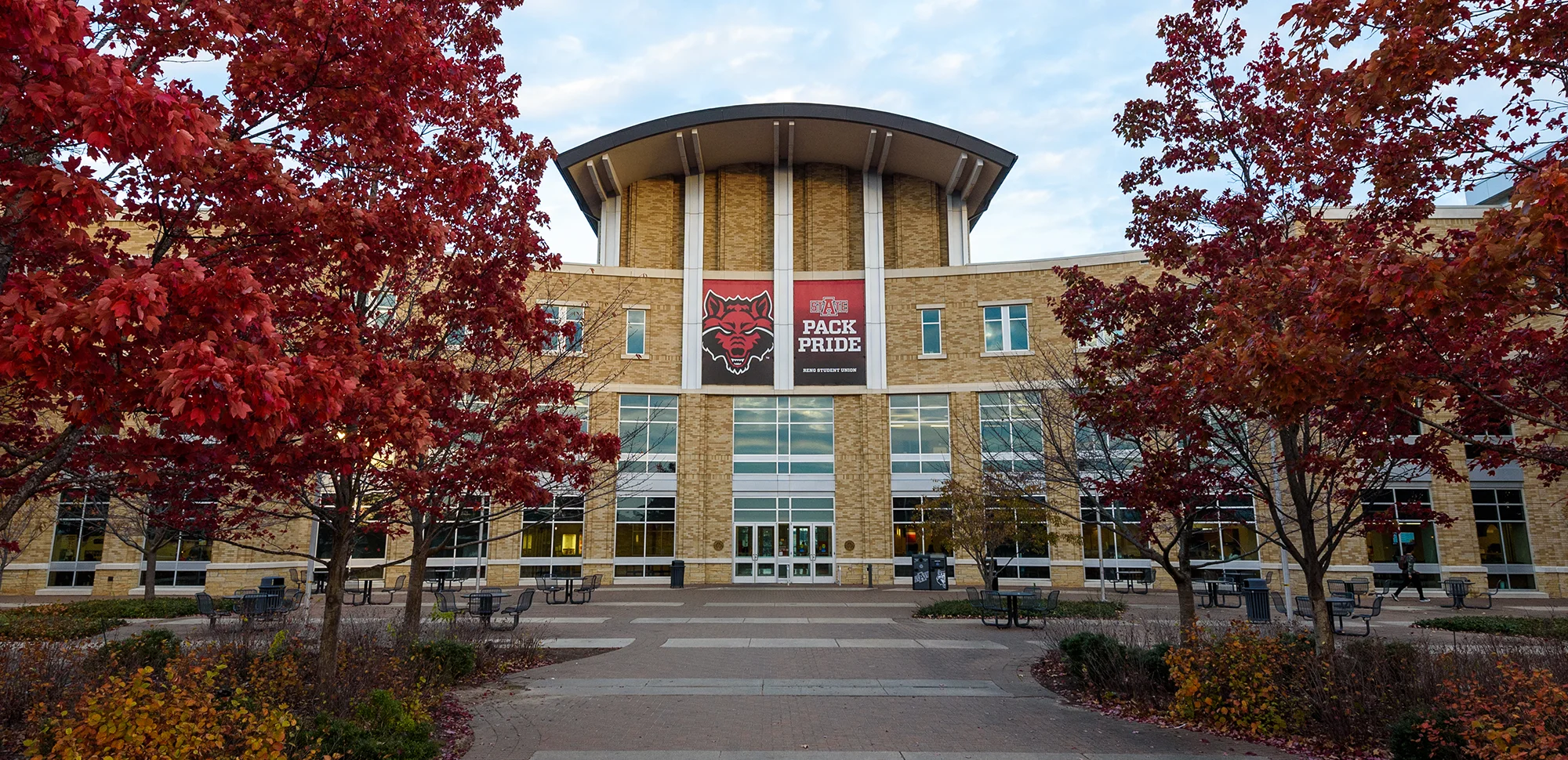 The exterior of the Carl R. Reng Student Union